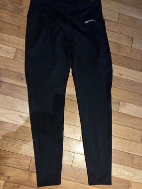 Merrell Black Women's Leggings